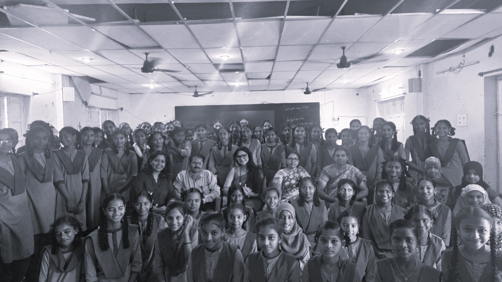 WhatsApp Image 2025-12-02 at 3.14.04 PM (6)